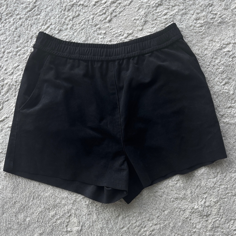 Wilfred Black Size S Shorts